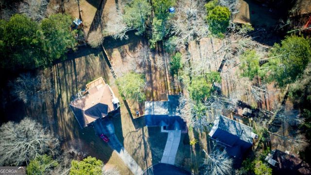 410 Meadowfield Trail, Lawrenceville, GA 30043