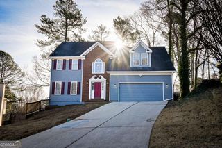 410 Meadowfield Trail, Lawrenceville, GA 30043