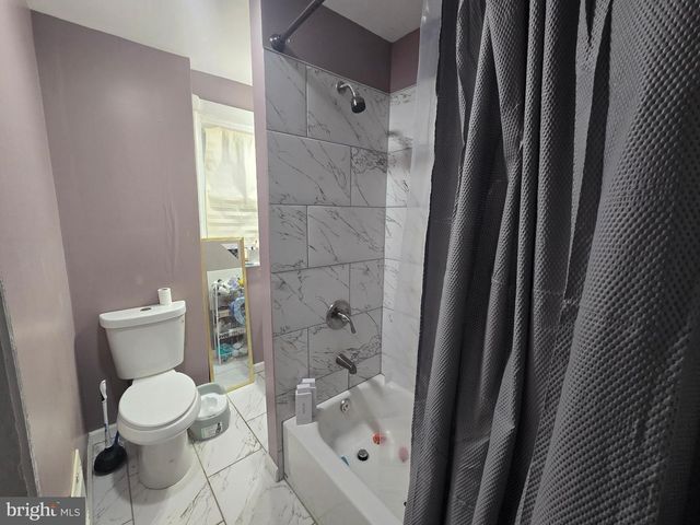 1135 THOMAS ST, Chester, PA 19013