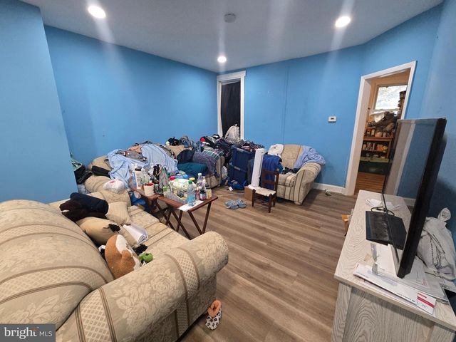 1135 THOMAS ST, Chester, PA 19013