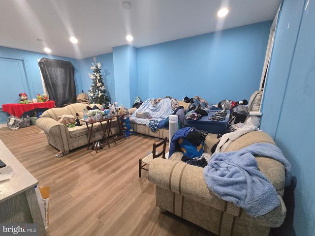 1135 THOMAS ST, Chester, PA 19013