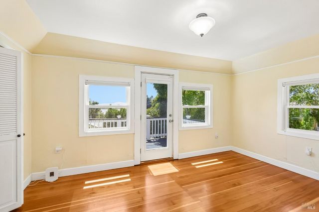 100 B St, Vallejo, CA 94590