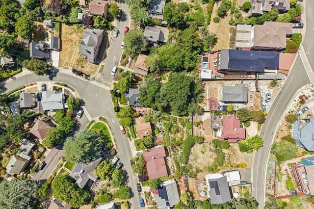 100 B St, Vallejo, CA 94590