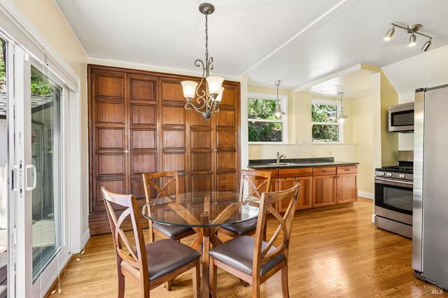 100 B St, Vallejo, CA 94590
