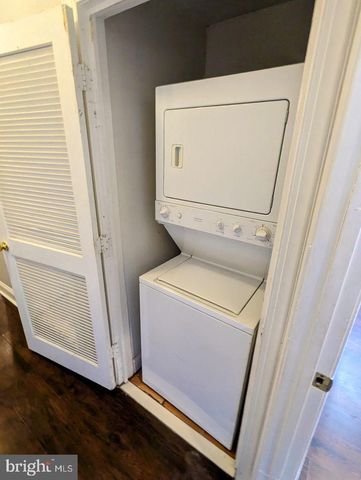 717 NEWINGTON AVE, Baltimore, MD 21217