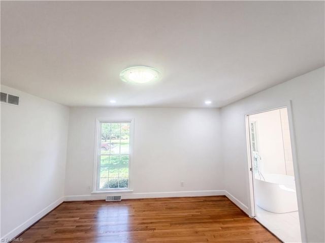 4700 Charlottesville Road, Greensboro, NC 27410