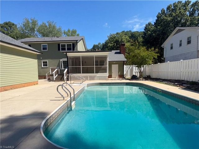 4700 Charlottesville Road, Greensboro, NC 27410