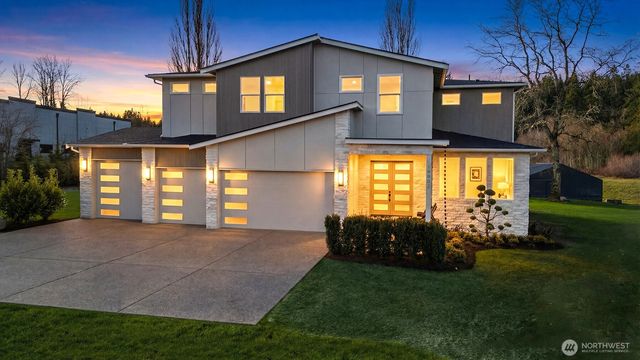 19902 Broadway Avenue, Snohomish, WA 98296