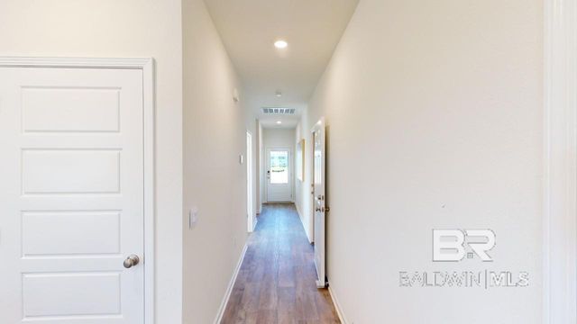 19185 Pagoda Lane, Summerdale, AL 36580