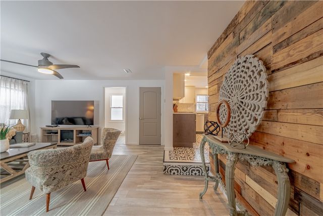 130 Cobb, Brighton, NY 14620