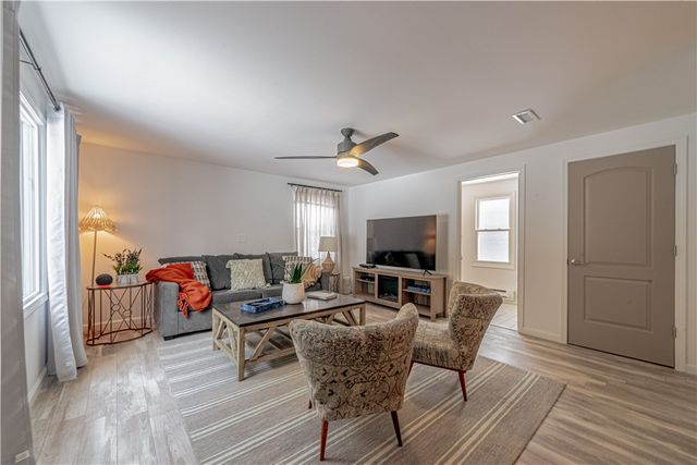 130 Cobb, Brighton, NY 14620