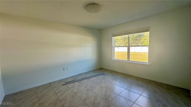3034 Royal Gardens AVE, Fort Myers, FL 33916