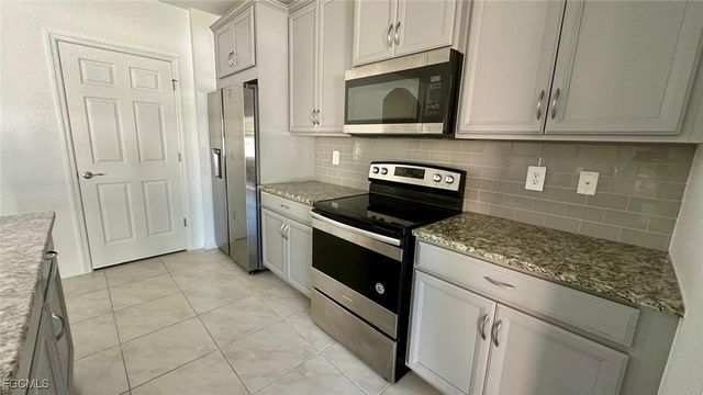 3034 Royal Gardens AVE, Fort Myers, FL 33916