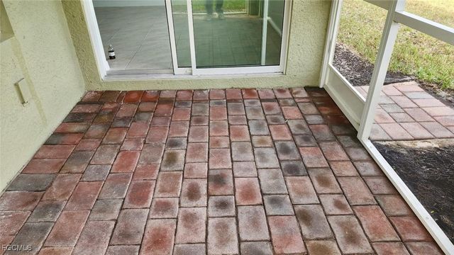 3034 Royal Gardens AVE, Fort Myers, FL 33916