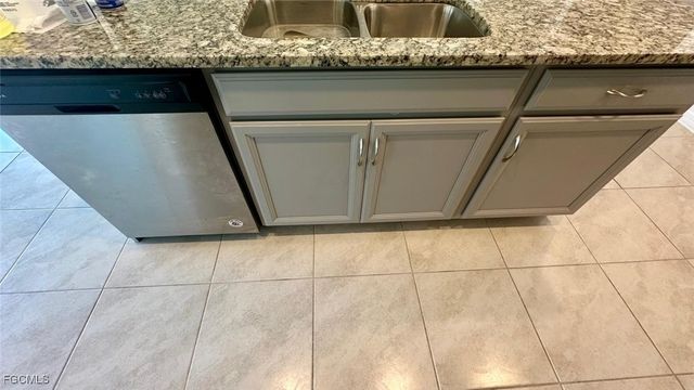 3034 Royal Gardens AVE, Fort Myers, FL 33916