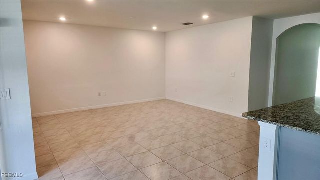 3034 Royal Gardens AVE, Fort Myers, FL 33916