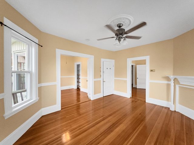 27 Woodlawn Street 2, Boston, MA 02130