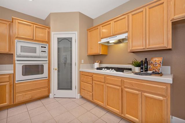 3318 Swan Island St, West Sacramento, CA 95691