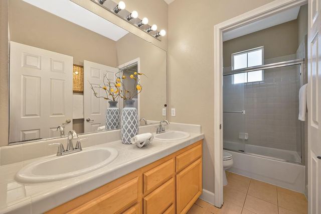 3318 Swan Island St, West Sacramento, CA 95691
