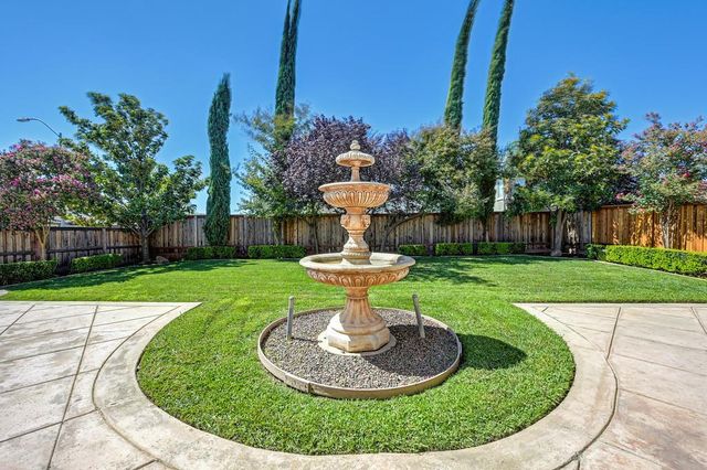 3318 Swan Island St, West Sacramento, CA 95691