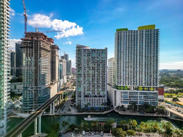 690 SW 1st Ct 2101, Miami, FL 33130