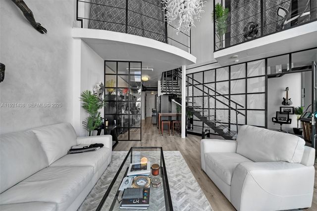 690 SW 1st Ct 2101, Miami, FL 33130