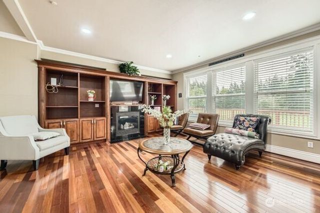 16925 SE 224th St, Kent, WA 98042