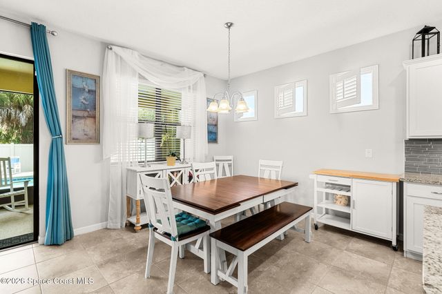 872 Old Country Road SE, Palm Bay, FL 32909