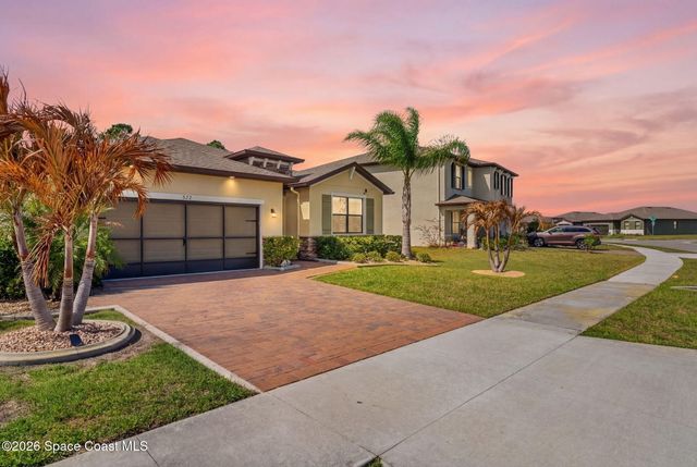 872 Old Country Road SE, Palm Bay, FL 32909