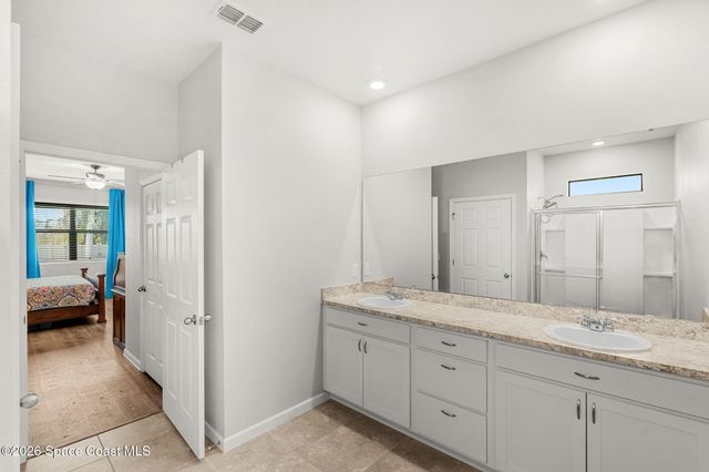 872 Old Country Road SE, Palm Bay, FL 32909