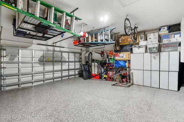 872 Old Country Road SE, Palm Bay, FL 32909