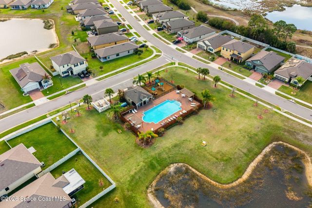 872 Old Country Road SE, Palm Bay, FL 32909