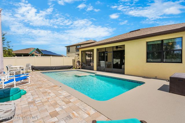 872 Old Country Road SE, Palm Bay, FL 32909