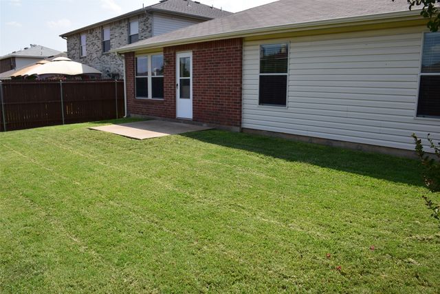 5313 Emmeryville Lane, Fort Worth, TX 76244
