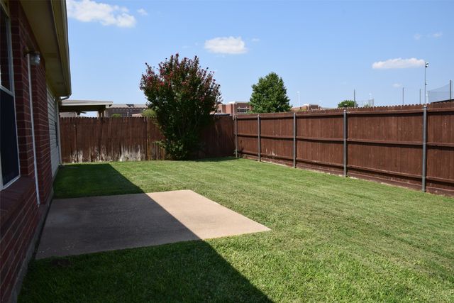 5313 Emmeryville Lane, Fort Worth, TX 76244