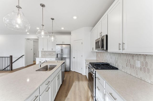 4946 Jandura Bay NE, Saint Michael, MN 55376