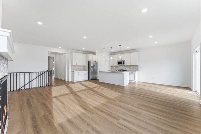 4946 Jandura Bay NE, Saint Michael, MN 55376