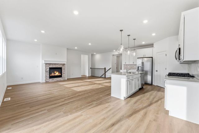 4946 Jandura Bay NE, Saint Michael, MN 55376