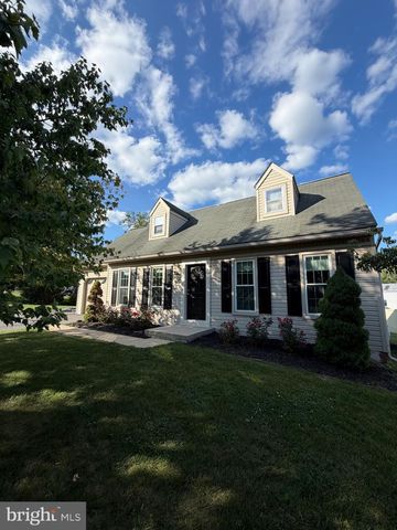 129 BUCHLAND, Ephrata, PA 17522
