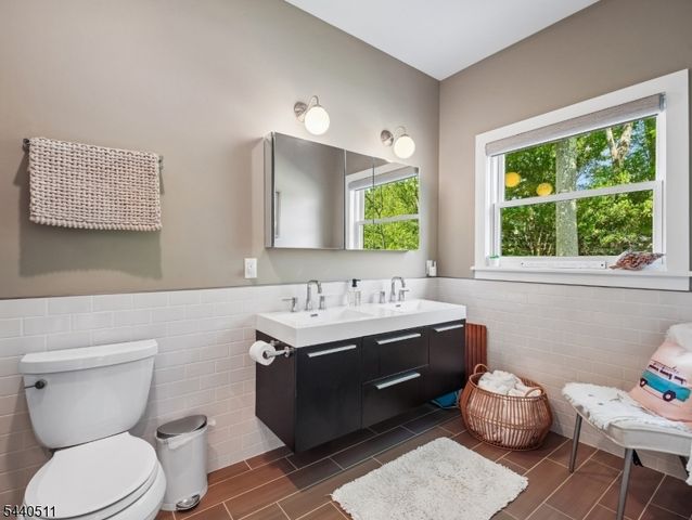 40 N Shore Trl, Sparta Twp., NJ 07871