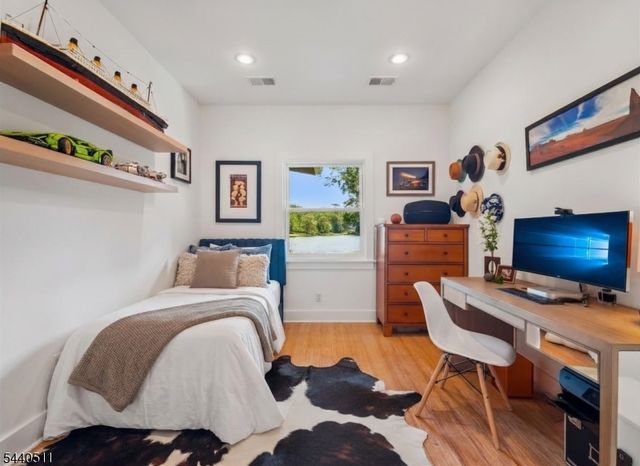 40 N Shore Trl, Sparta Twp., NJ 07871