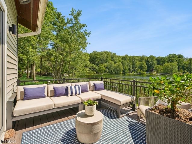 40 N Shore Trl, Sparta Twp., NJ 07871