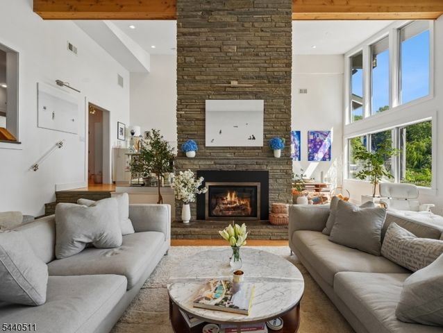 40 N Shore Trl, Sparta Twp., NJ 07871