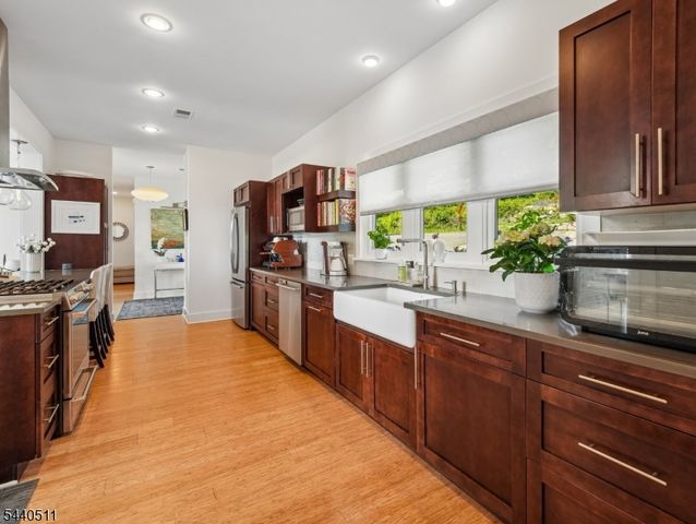 40 N Shore Trl, Sparta Twp., NJ 07871