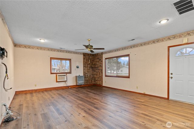 6778 La Monte Drive, Lynden, WA 98264