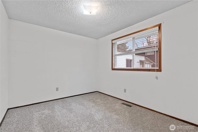 6778 La Monte Drive, Lynden, WA 98264