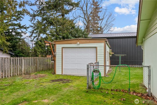 6778 La Monte Drive, Lynden, WA 98264