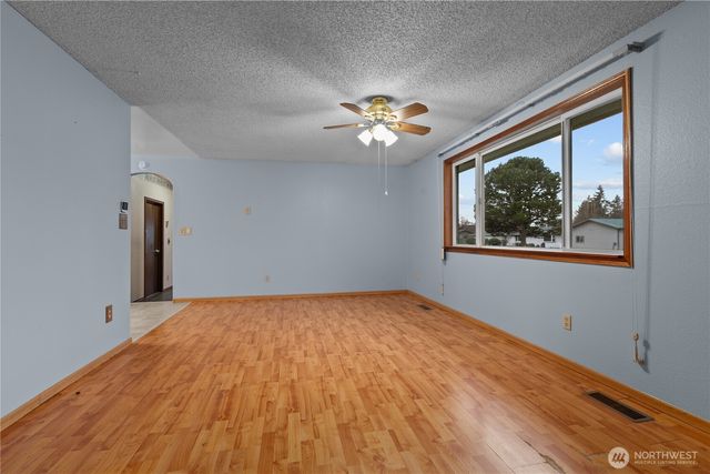 6778 La Monte Drive, Lynden, WA 98264