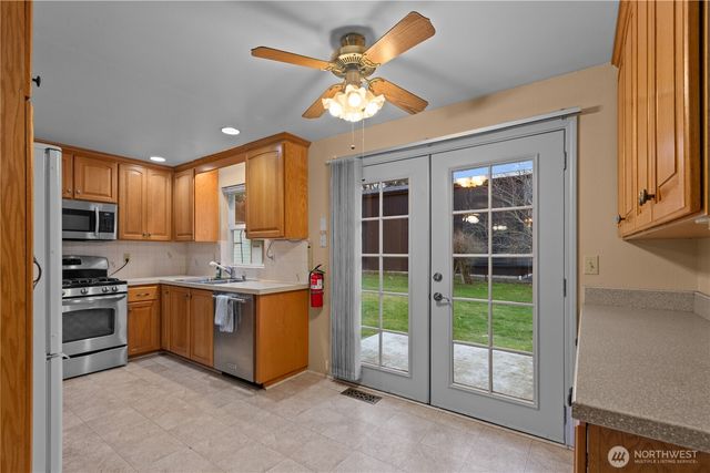 6778 La Monte Drive, Lynden, WA 98264