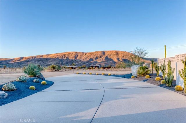 5165 Roy Rogers, Pioneertown, CA 92268